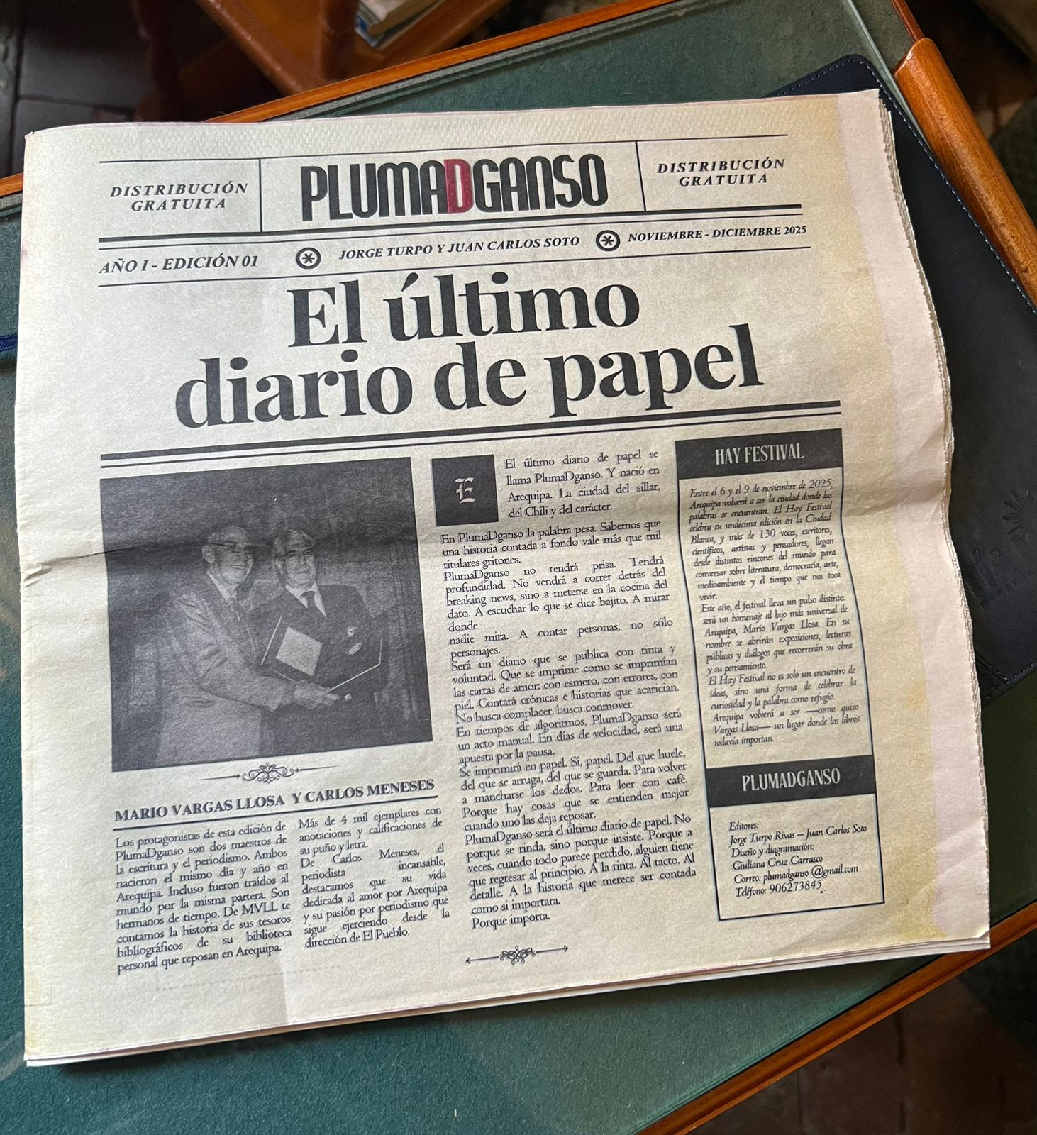 Dos periodistas crean nuevo “diario”, el último de papel