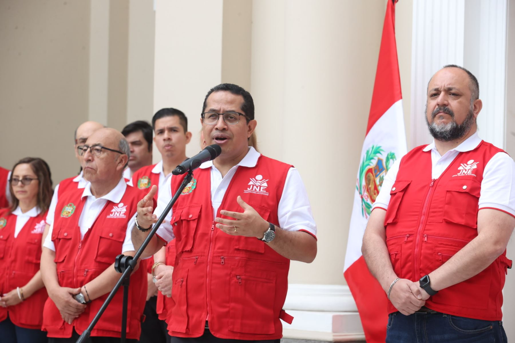Se presentaron 1,432 listas de candidatos y 6,963 hojas de vida