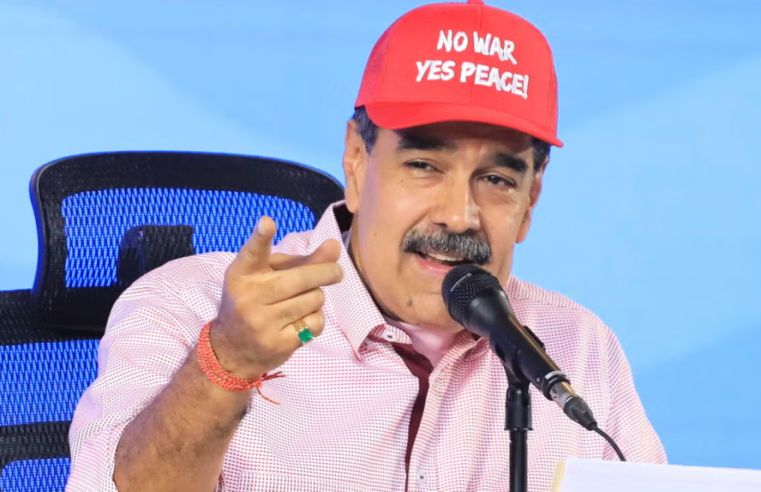 Maduro dice que el futuro de América «no a la guerra ni la amenaza militar»
