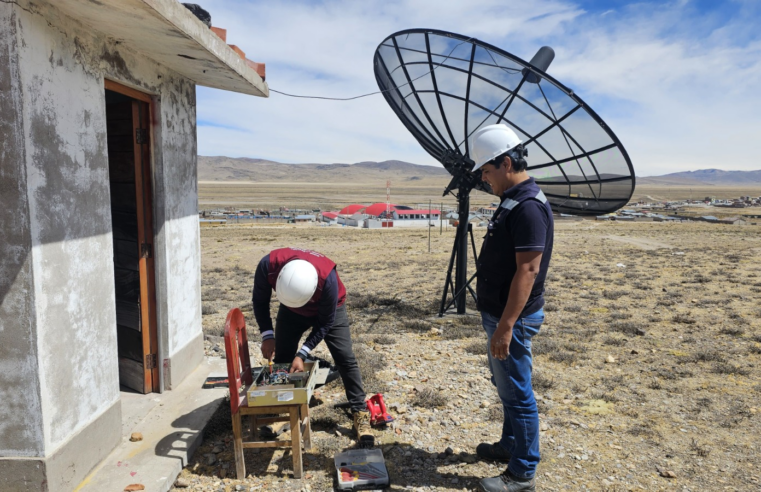 Refuerzan conectividad regional con mantenimiento de antenas de telecomunicaciones