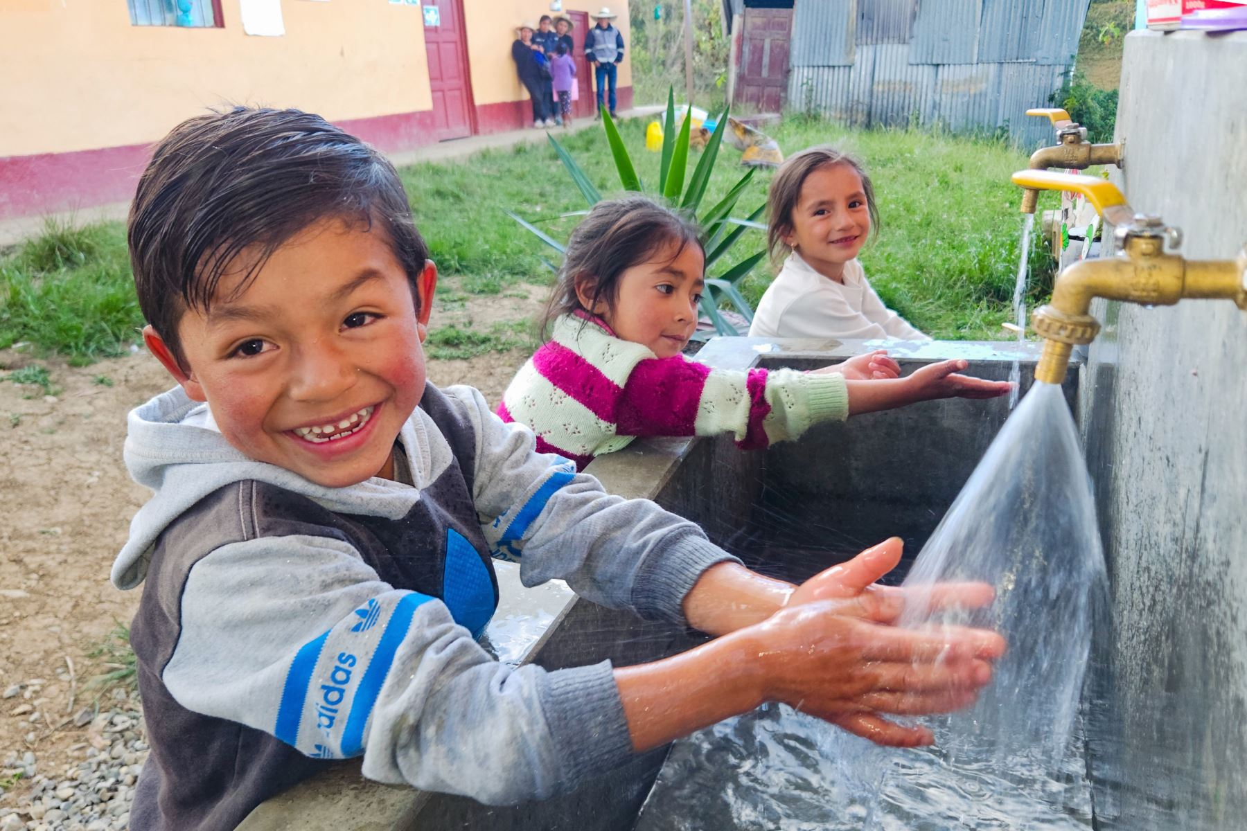 Programa de Saneamiento Rural ejecutó 103 obras en centros poblados