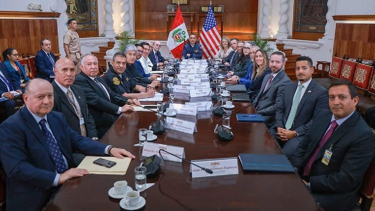 Delegación de EE.UU. llegó al Perú para lucha contra la delincuencia