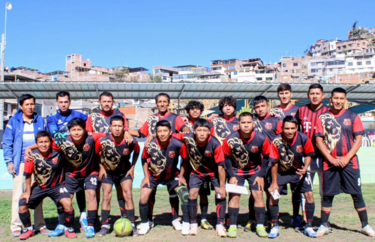 Jóvenes y adultos en una auténtica fiesta deportiva