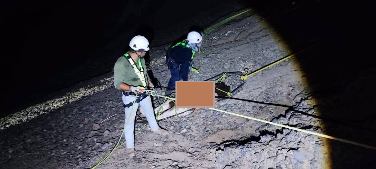 Dos mujeres pierden la vida tras caer a quebrada en Río Grande