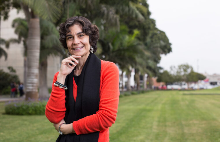 Para un escritor la ficción es más importante que la realidad