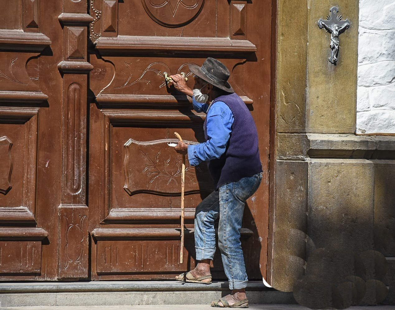NO HAY NORMAS DE CONVIVENCIA: SOLO HAY CONVIVENCIA EN ARMONÍA Y BUENA VOLUNTAD