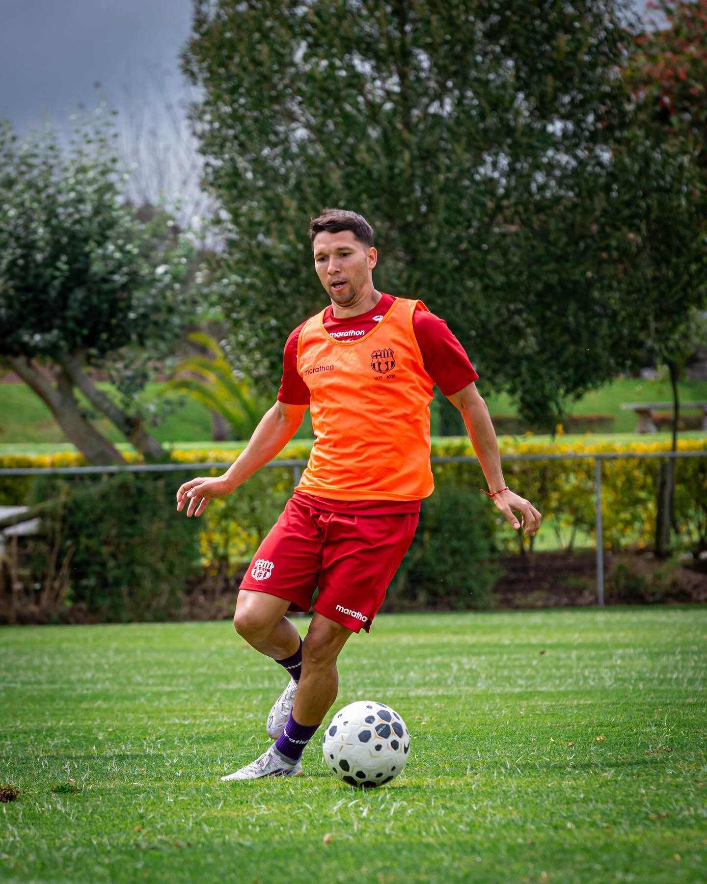 Ex futbolista de FBC Melgar elogia a la Liga 1 y sus salarios