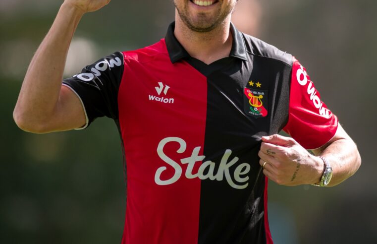 Javier Salas un mexicano de la confianza de Reynoso en FBC Melgar