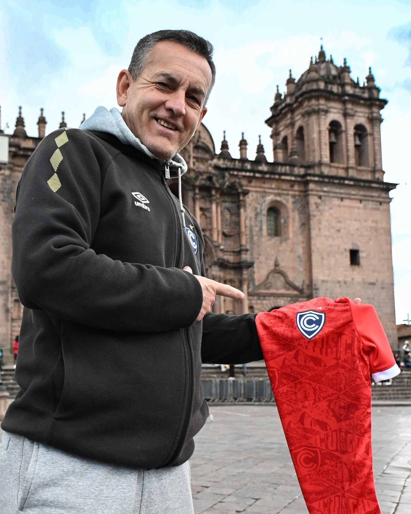 Horacio Melgarejo en el Cusco para dirigir a Cienciano