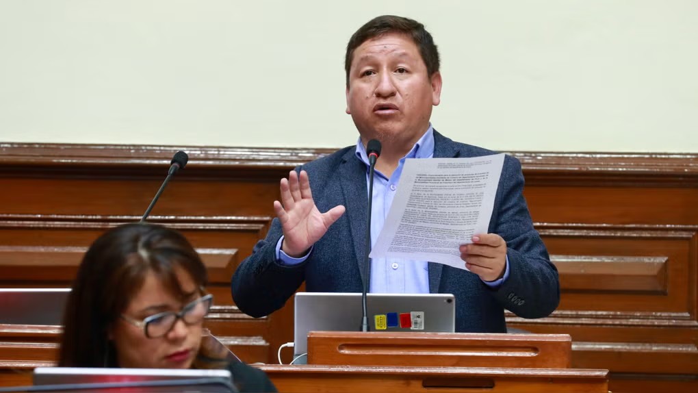 PJ ordena «archivo definitivo» de proceso contra Guido Bellido