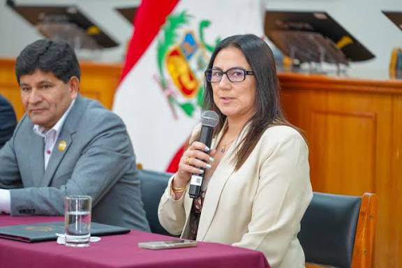 Falta de supervisora frena adquisición de 100 patrulleros para Arequipa