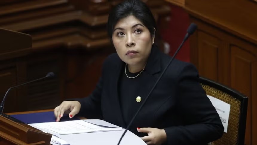 Inician investigación preparatoria a Chávez por contratación de familiares de expareja