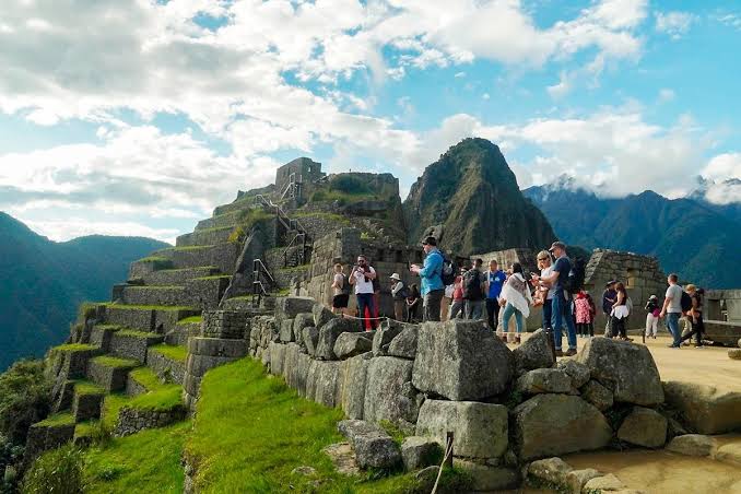 Atractivos turísticos de Cusco e Ica entre los más visitados en Perú en 2025