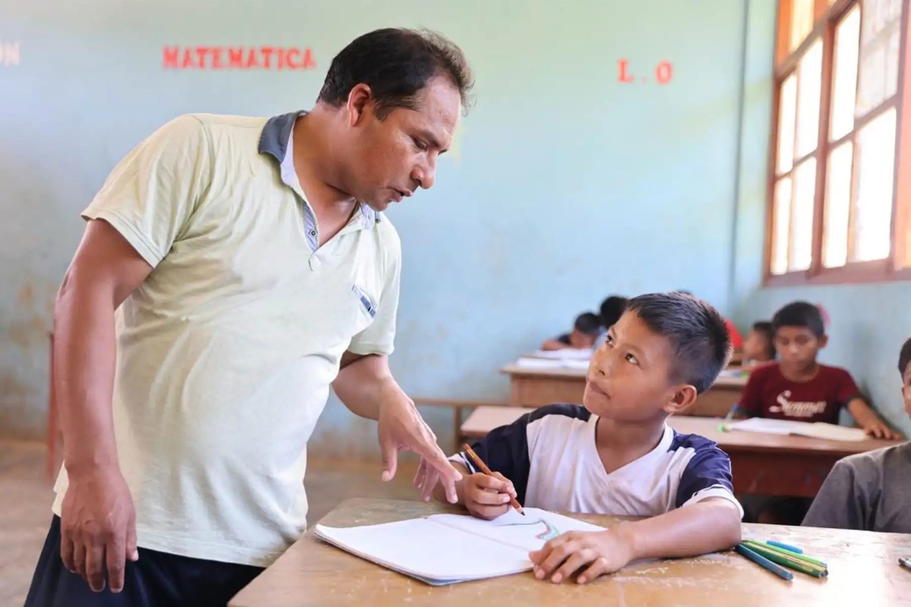 Minedu pagará desde marzo bonificaciones a 200,000 docentes