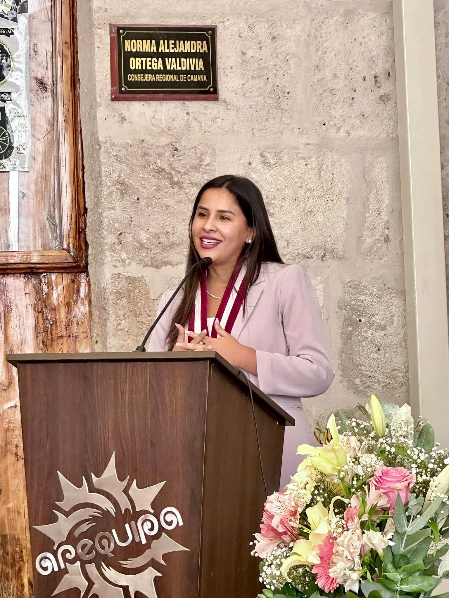 Norma Ortega asume la presidencia del Consejo Regional de Arequipa