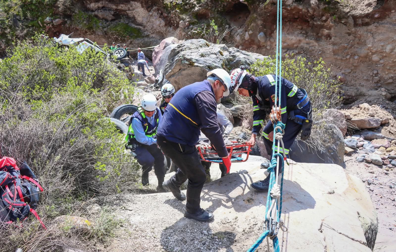 Bus se despista en Imata dejando un fallecido y 28 heridos