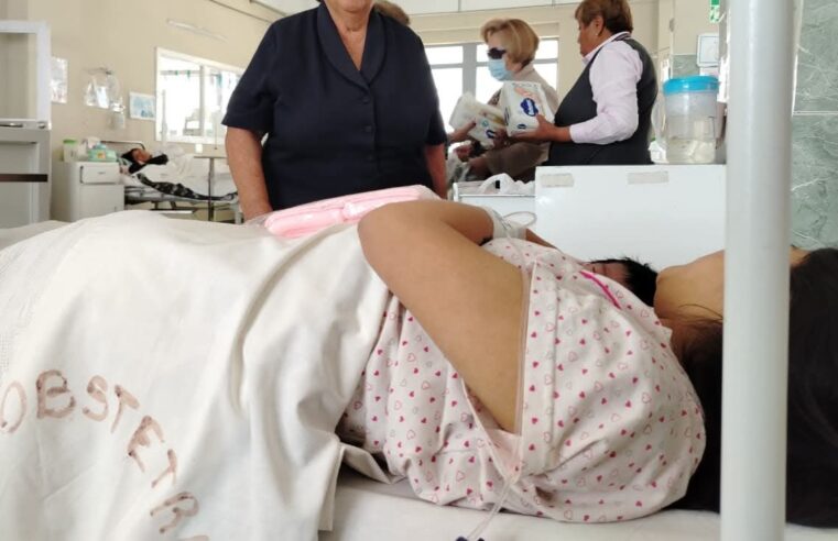 Tensiones internas afectan la atención en sala de partos del Hospital Goyeneche