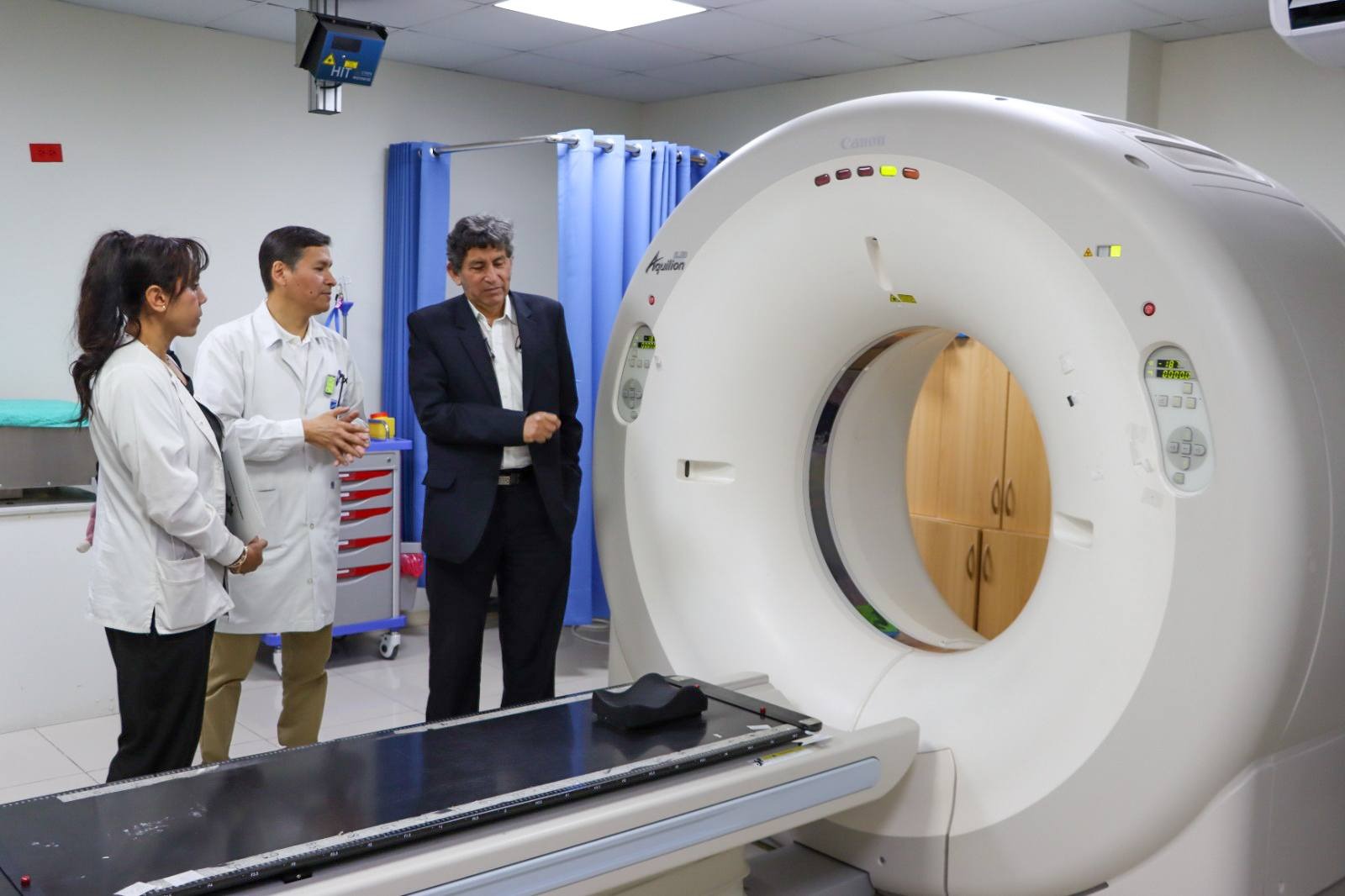 Reanudan radioterapia en IREN Sur tras reparación del acelerador lineal