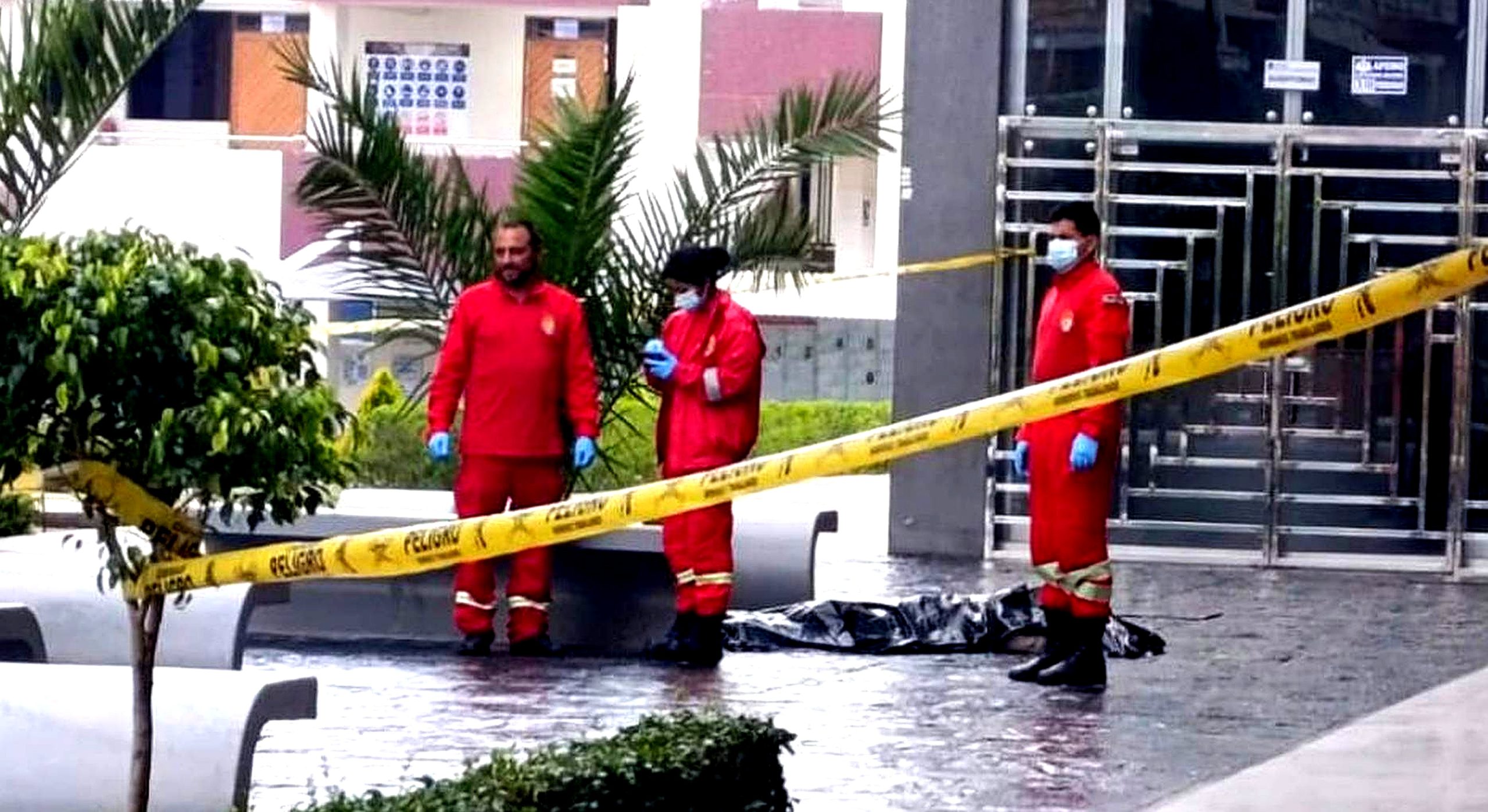 Universitaria se suicidó al interior de la Facultad de Administración de la Unsa