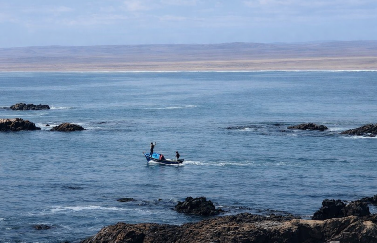 Un joven fallecido y otro desaparecido tras ingresar al mar en Caravelí