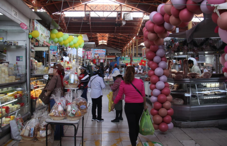 Mejoran pisos y techo del histórico mercado San Camilo se inician en abril