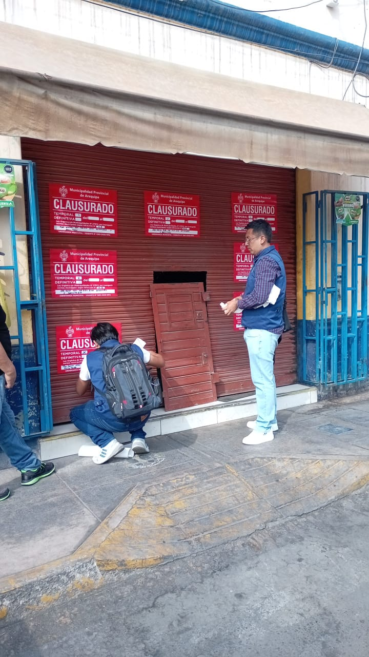 Intervención municipal frena uso indebido de licencia en pleno Cercado