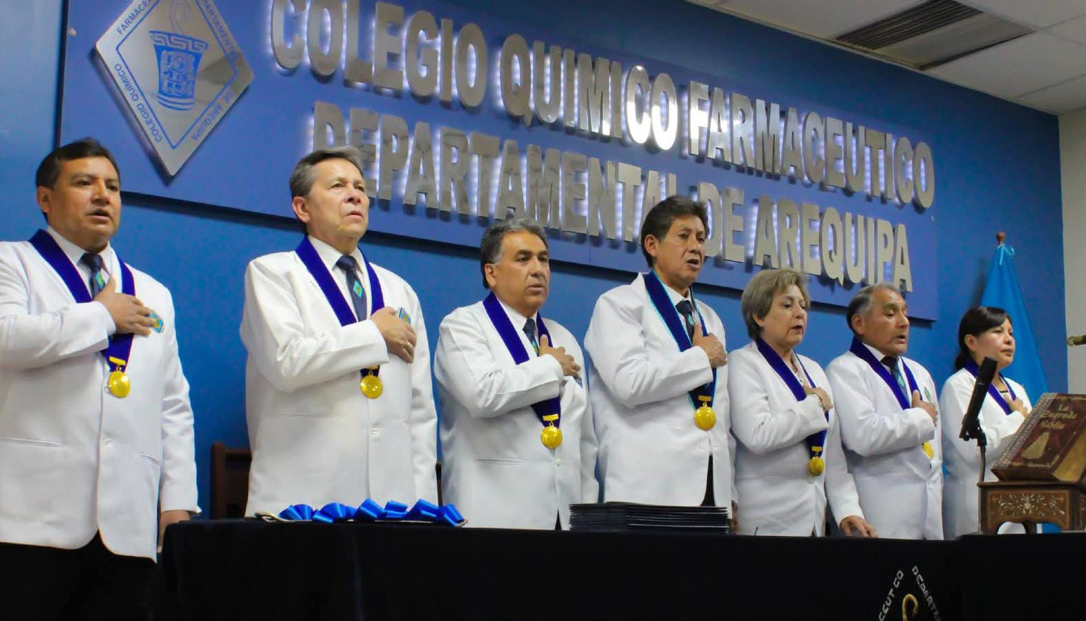 Las farmacias no son un comercio más, son establecimientos que cuidan la salud