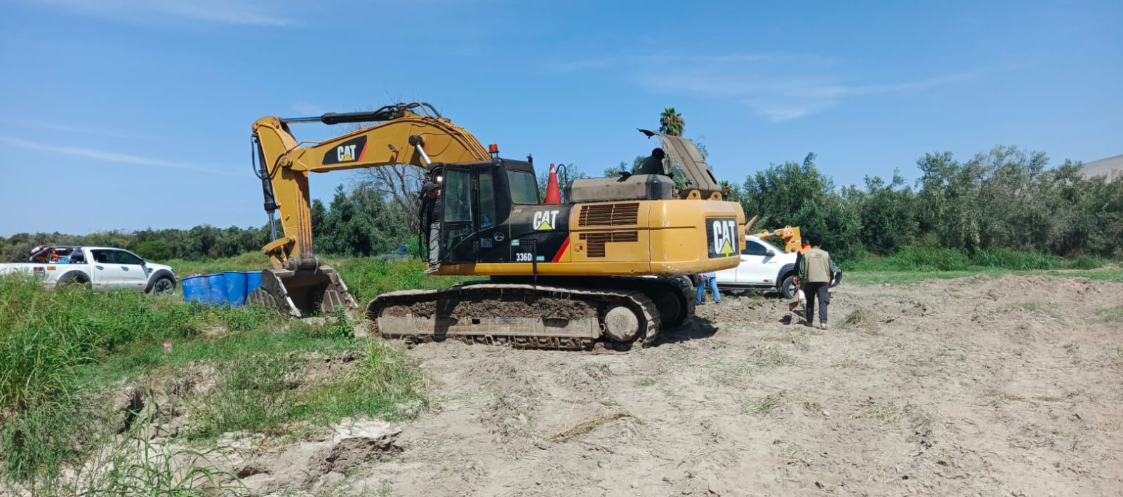Juntas de usuarios esperan dos años por entrega de maquinaria amarilla