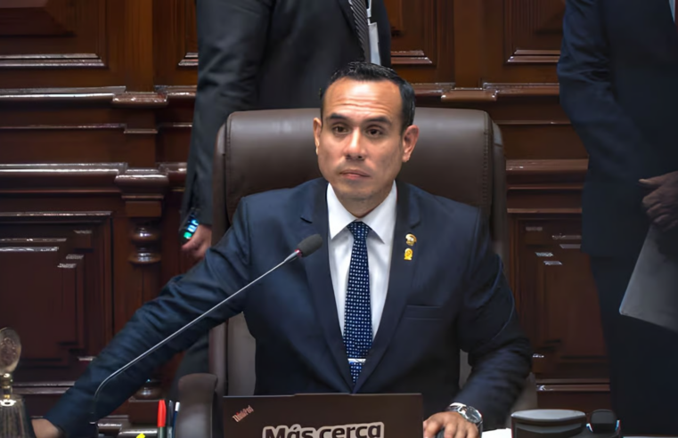 Comisión de Fiscalización cita para hoy a José Jerí