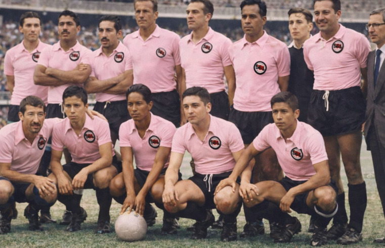 Arequipa ganó a Universidad de Bogotá con goles de Eduardo Somocursio.