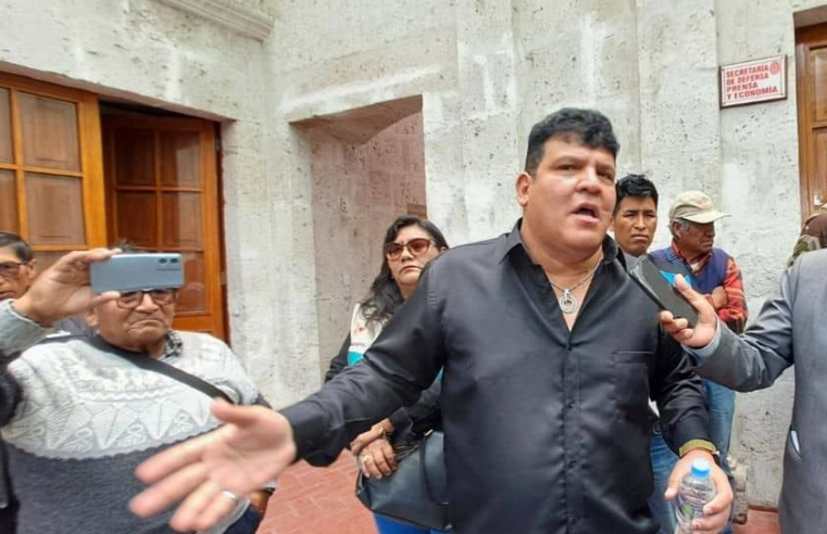 Al dirigente de transportistas informales no lo respalda ni su propia gente.