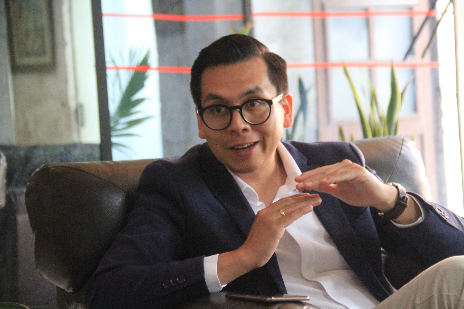 Lanza 23,000 becas para docentes en Arequipa para cerrar brecha educativa