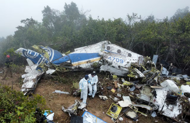 COLOMBIA FALLECIDOS ACCIDENTE AÉREO    