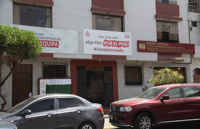 Separados de las elecciones por no llenar correctamente la hoja de vida