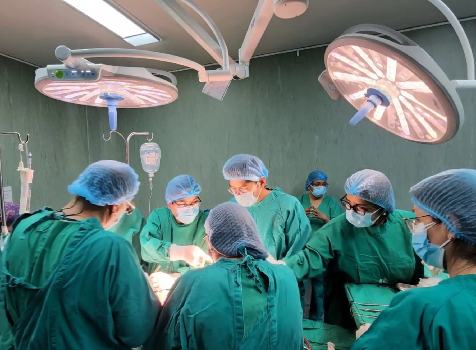 EsSalud retoma cirugías de manera progresiva y limitada en 2 hospitales