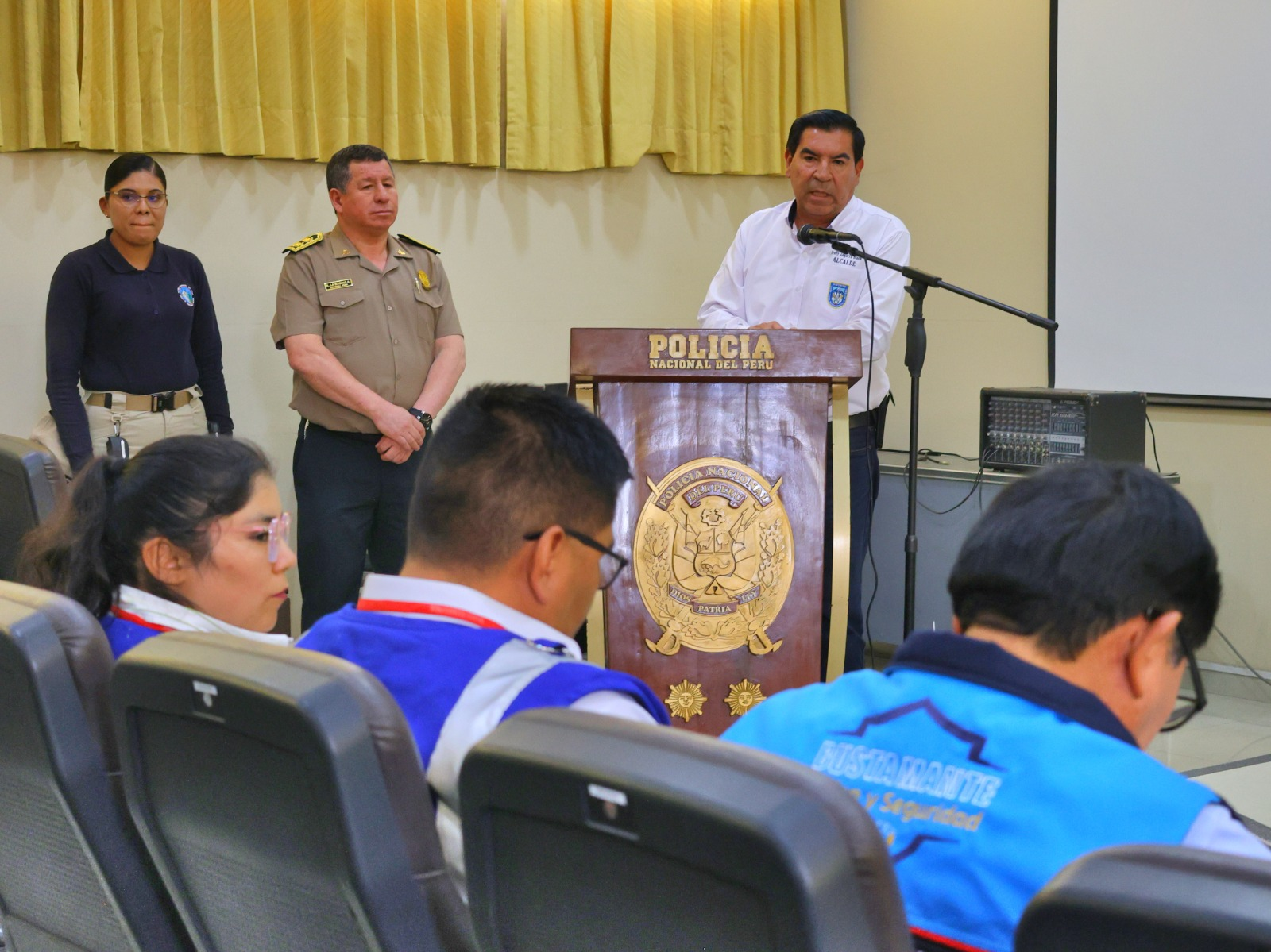 Mesa de trabajo interinstitucional busca frenar la informalidad en el transporte