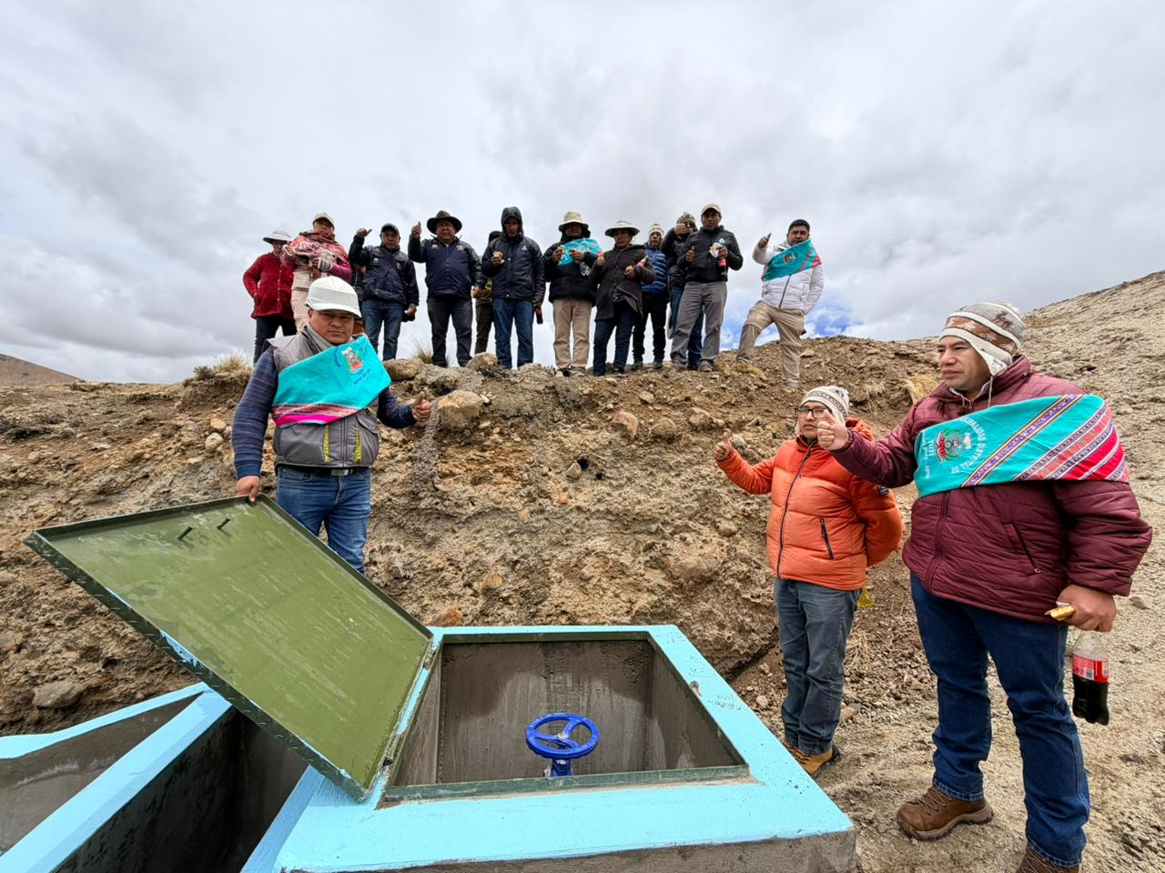 Autodema entrega mini represa Pariguana Conchata para ganaderos de Tuti
