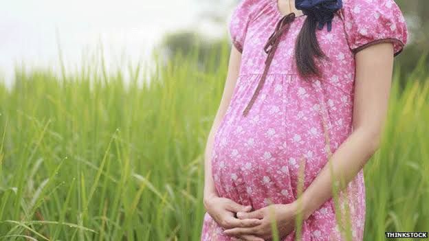 Indiferencia de médicos obliga a niña de 10 años a ser madre en Arequipa