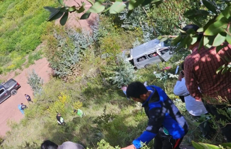 Nonagenaria falleció tras volcar miniván en vía Valle Sagrado