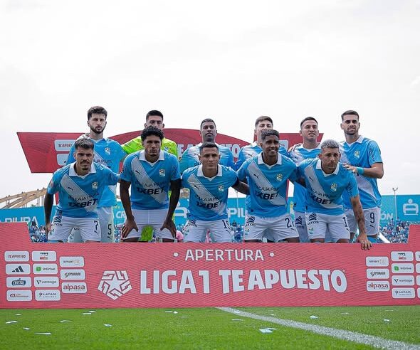 Uribe busca levantar a Sporting Cristal tras dura derrota en casa