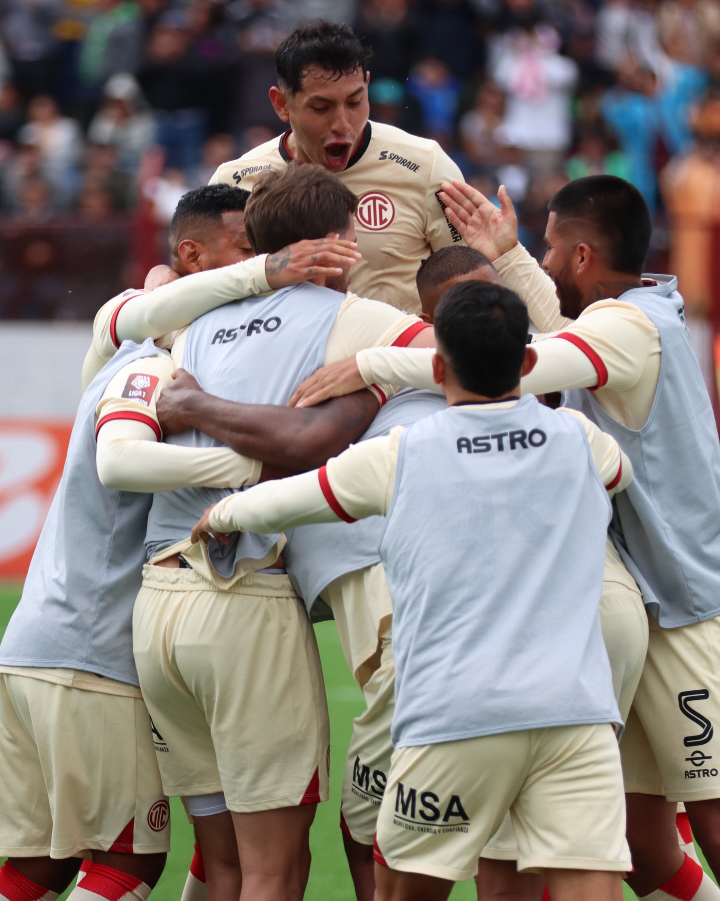 UTC ganó con gol de penal y sigue primero en el Apertura