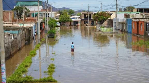 Más de 3 millones de peruanos expuestos a alto riesgo por lluvias entre febrero y abril