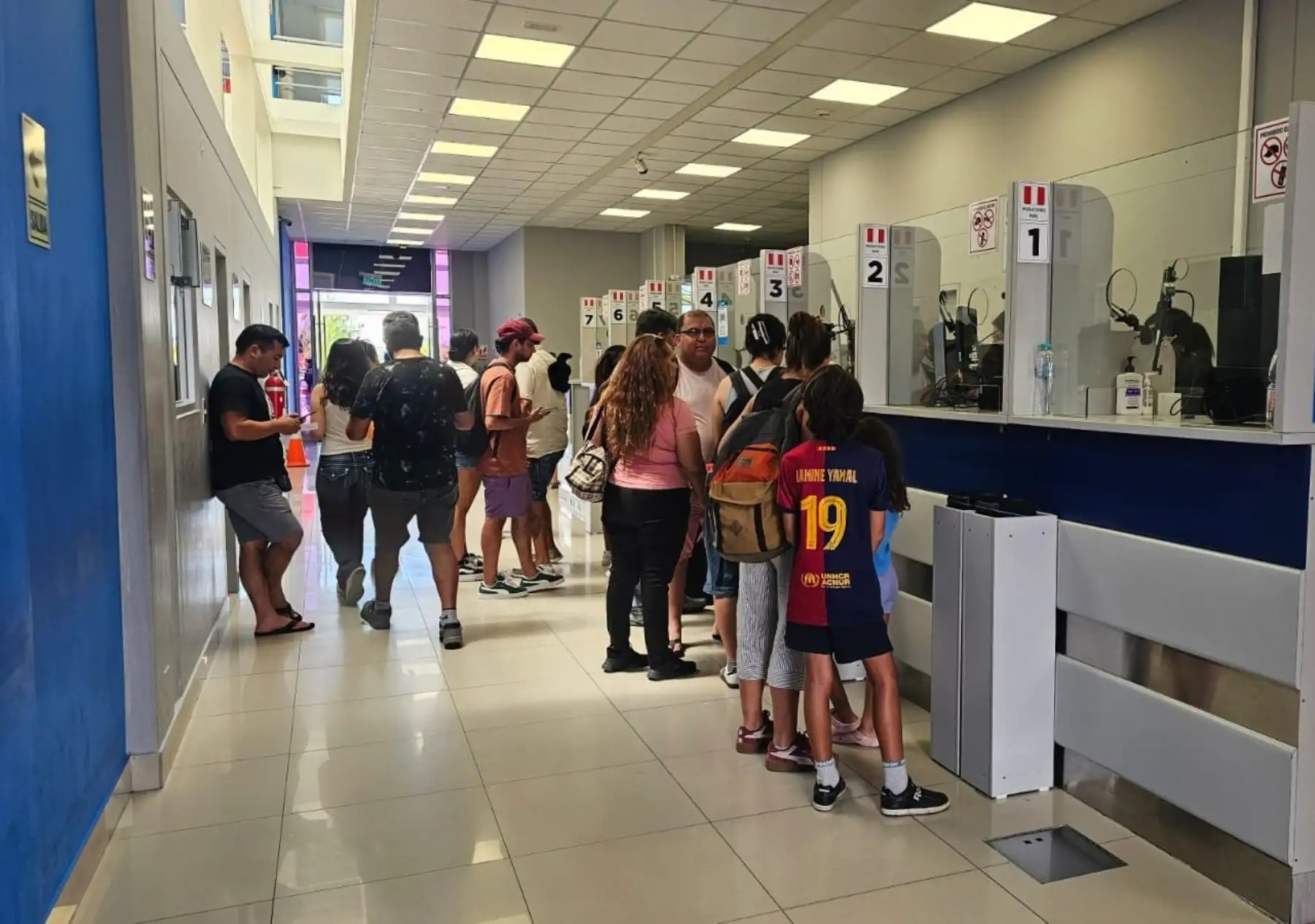 Control biométrico en frontera incluye toma de fotografías y huella