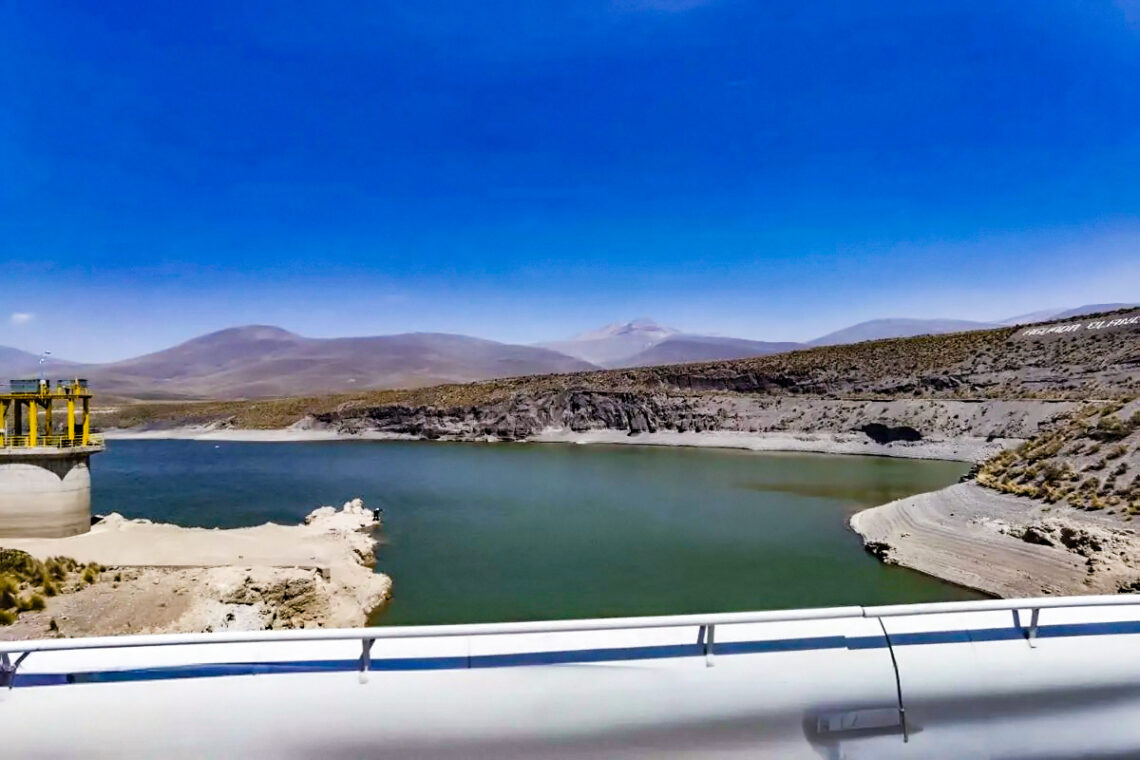 Autodema aumenta descarga en Aguada Blanca por lluvias intensas