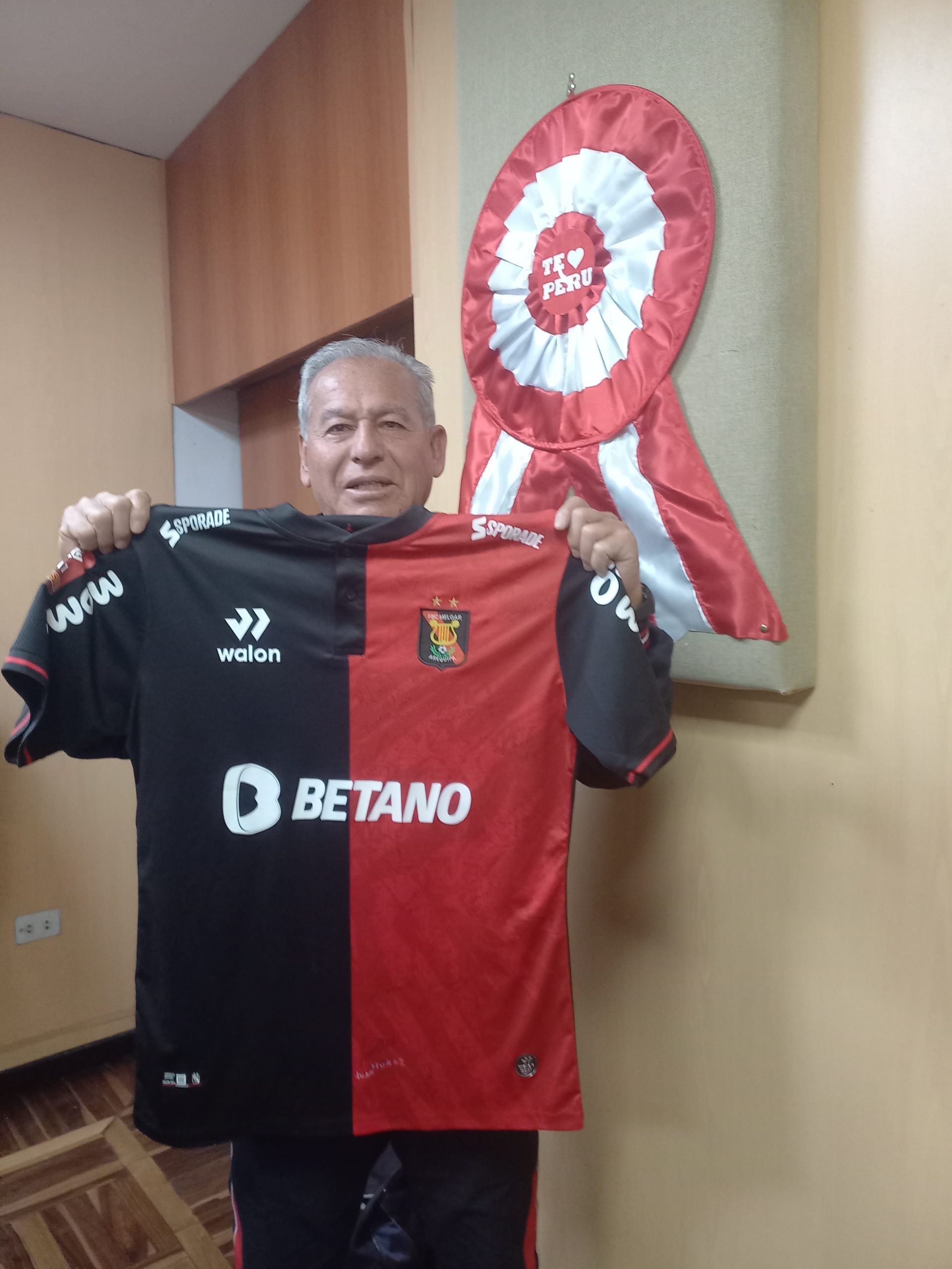 Restos del campeón Benigno Pérez serán sepultados mañana