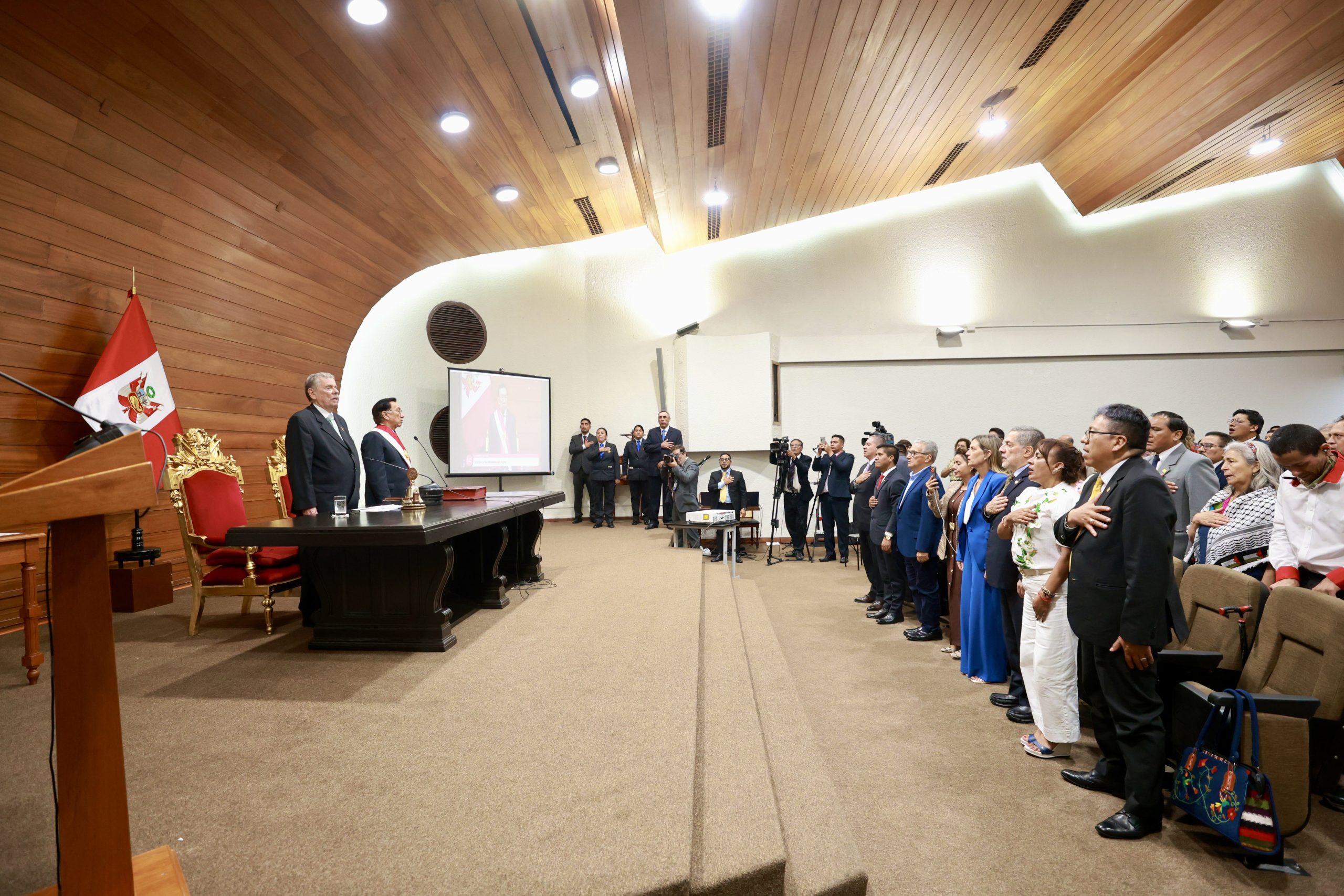 Las razones del Congreso para elegir a Balcázar