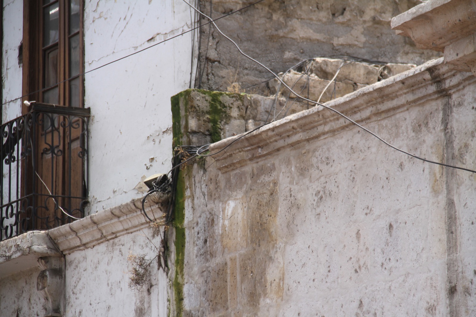 Más de 300 casonas del centro histórico carecen de mantenimiento