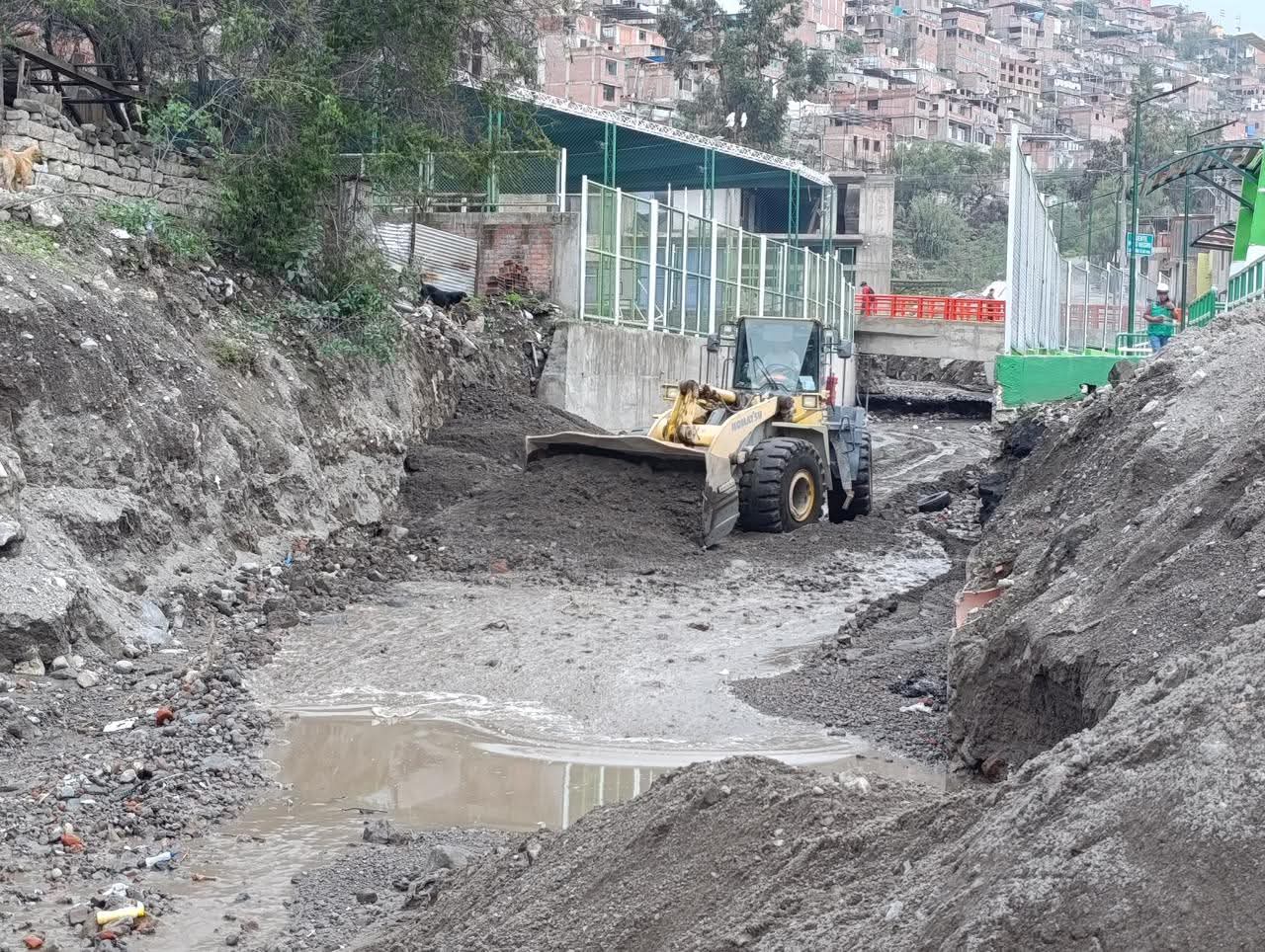 Maquinaria amarilla entregada a municipios deberá regresar al GRA tras finalizar lluvias