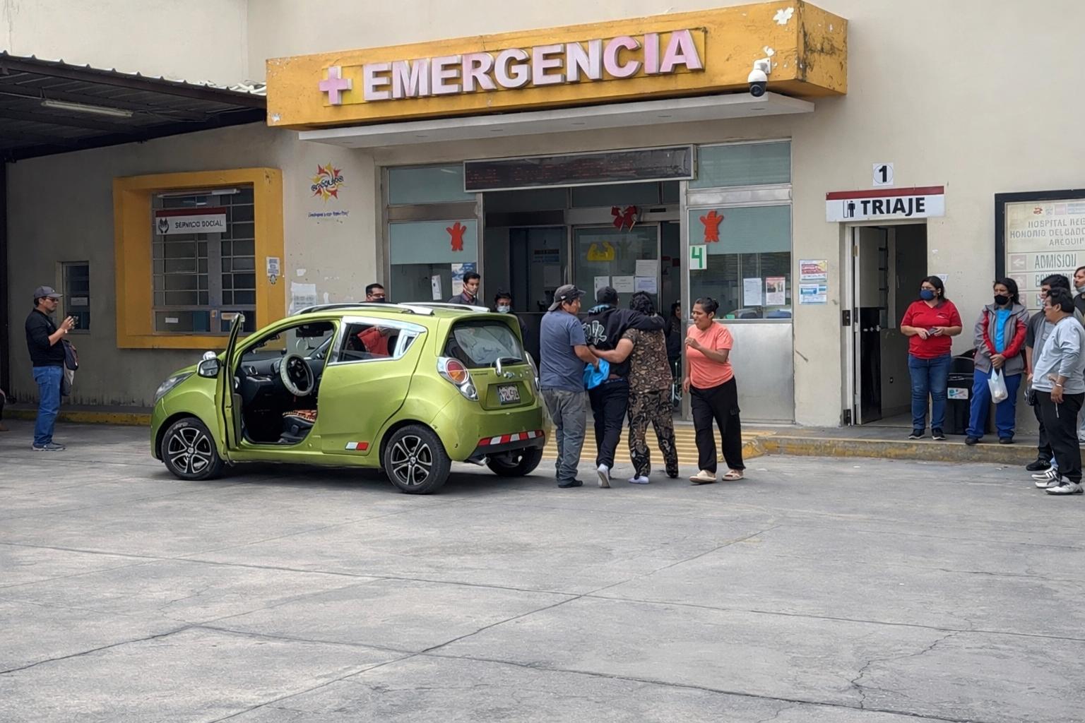 Dos heridos deja deflagración durante parrillada en veterinaria de Miraflores