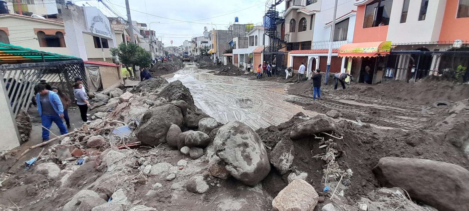 Emergencia sin liderazgo